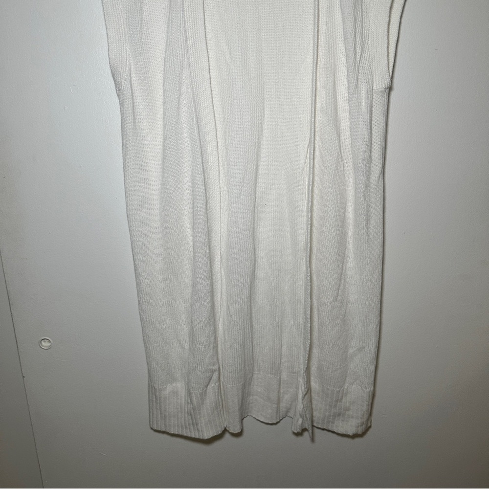 Open Front Long Sleevless Open Front Cardigan - Picture 4 of 6
